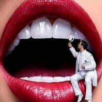 Dentist Hoàng