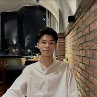 Phạm Việt Hoàng