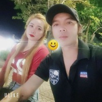 Văn Còn Kem Hùng Linh