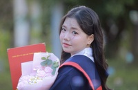 Kim Hương