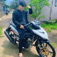 Việt