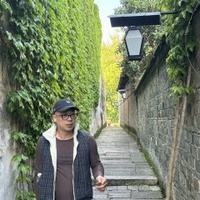 Kun Le