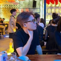 Thái