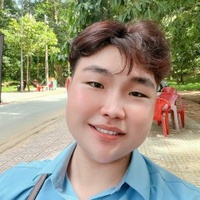 Văn Tấnn