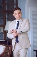 Huy Trần 