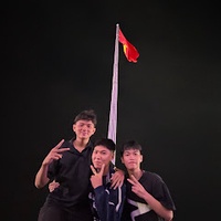 nhưng vẫn còn nhỏ Lớn rồi