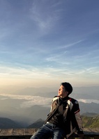Việt