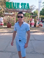 Tân