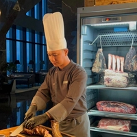 Thông chef