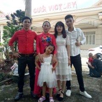 Việt