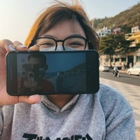 thư
