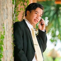 Phi Công