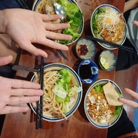 Quyết