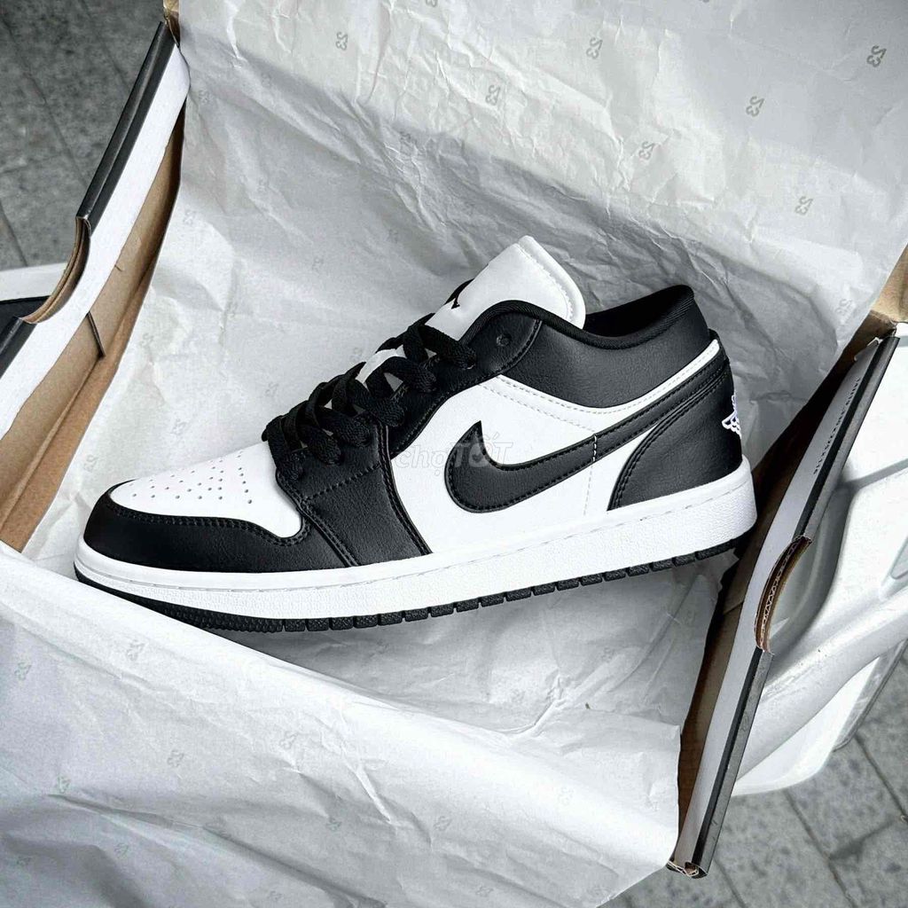 Giày thể thao Nike Air Jordan 1 Low. Mua bán Giày dép tại Quận Đồ Sơn Hải Phòng được đăng bởi 黃嘉義 hình 1