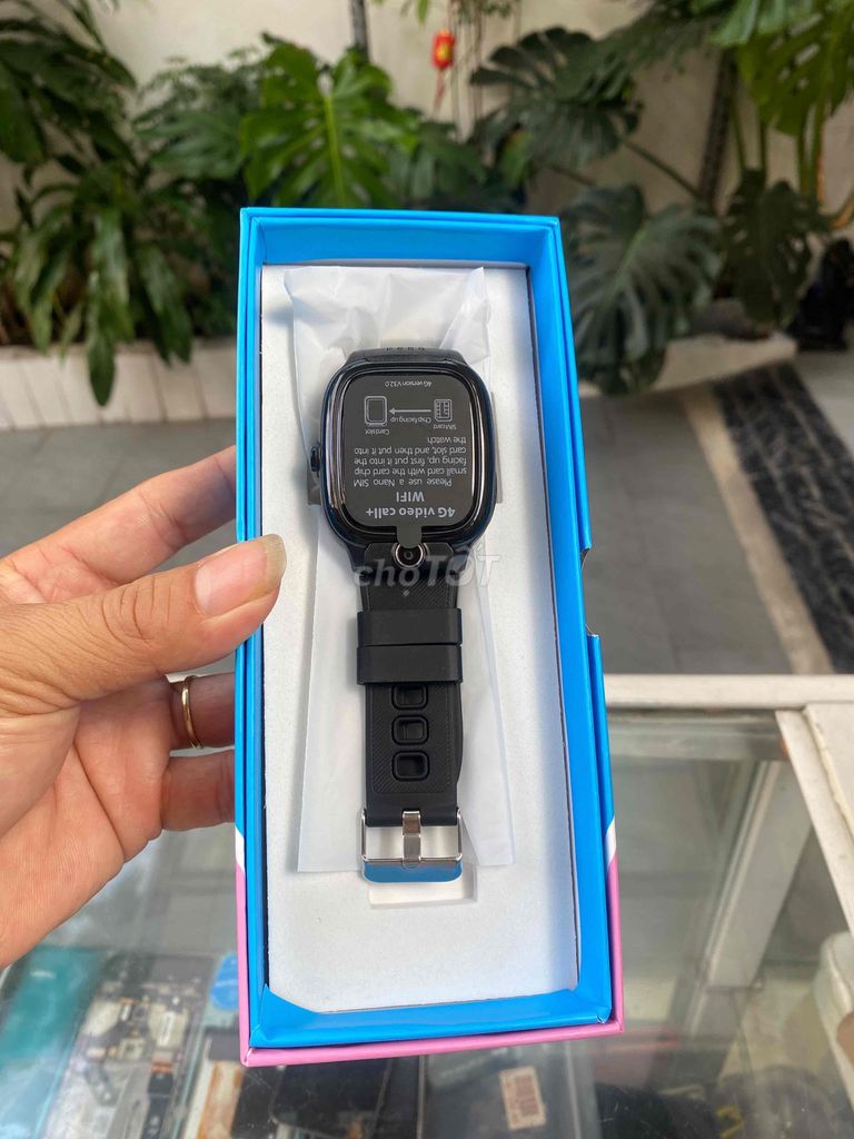 Quà Tặng cho Bé, Đồng Hồ Thông Minh Định Vị. Mua bán Thiết bị đeo thông minh tại Quận Ngũ Hành Sơn Đà Nẵng được đăng bởi LÊ THỊ ÁNH HOA hình 1