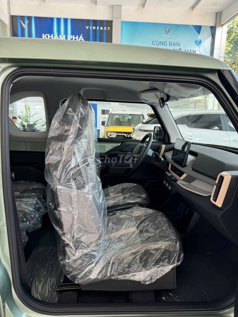 VF3, thuê pin (900k/tháng), xe mới 100%, 230 triệu. Mua bán Ô tô tại Quận Bình Tân Tp Hồ Chí Minh được đăng bởi VÕ LONG HẢI VinFast Chevrolet hình 12
