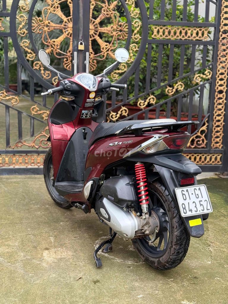 Honda SH Mode abs. Mua bán Xe máy tại Thị xã Bến Cát Bình Dương được đăng bởi Nguyễn Thiên Hà hình 4