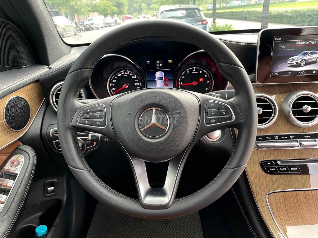 Mercedes Benz GLC250 4MATIC năm 2018 Đen xe 1 chủ. Mua bán Ô tô tại Thành phố Thủ Đức Tp Hồ Chí Minh được đăng bởi Bảo Nam ÔTô hình 8