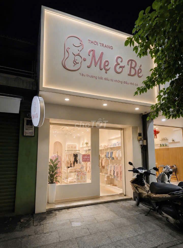 Аренда · 4 комн. · 105 м² · Quận 11, ул. Đường Lê Đại Hành