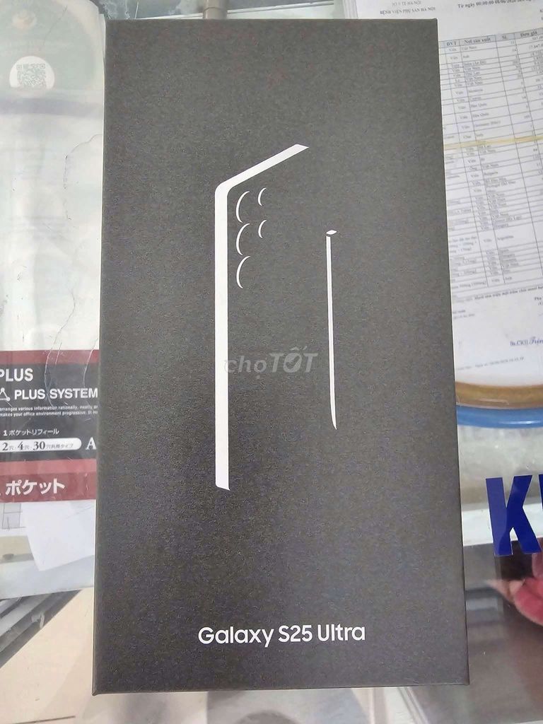 Samsung Galaxy S25 Ultra Đen tuyền. Mua bán Điện thoại tại Quận Phú Nhuận Tp Hồ Chí Minh được đăng bởi Hiếu Lê hình 1