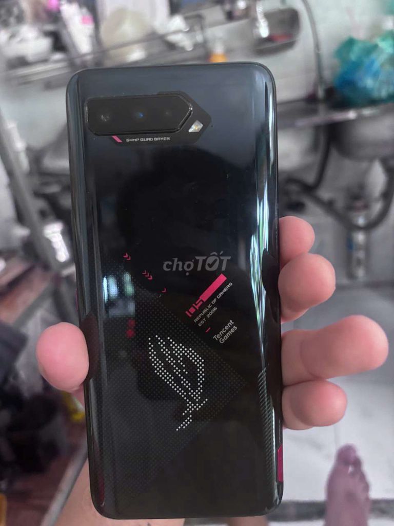 ASUS ROG PHONE 5 Đen Mới. Mua bán Điện thoại tại Quận 7 Tp Hồ Chí Minh được đăng bởi Rod Jacky hình 1
