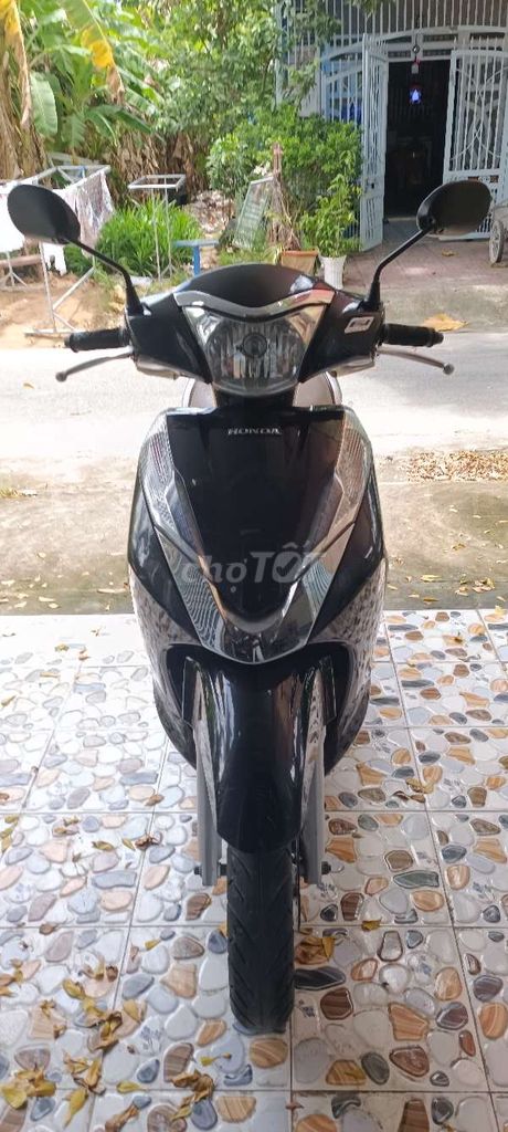 Bán xe LEAD 125cc chính chủ. Mua bán Xe máy tại Quận Cái Răng Cần Thơ được đăng bởi Van Thanh Truong hình 1