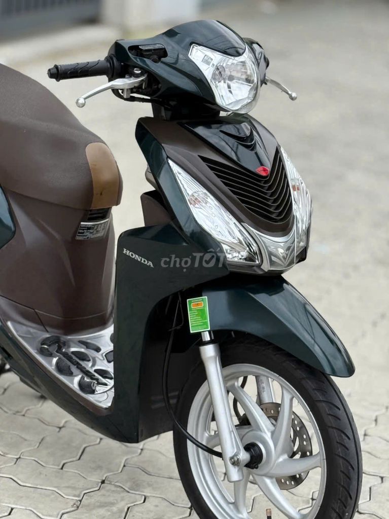 Vison 2020 máy zin, giấy chính chủ, Bao nợ xấu. Mua bán Xe máy tại Quận 1 Tp Hồ Chí Minh được đăng bởi Phạm Đức hình 4