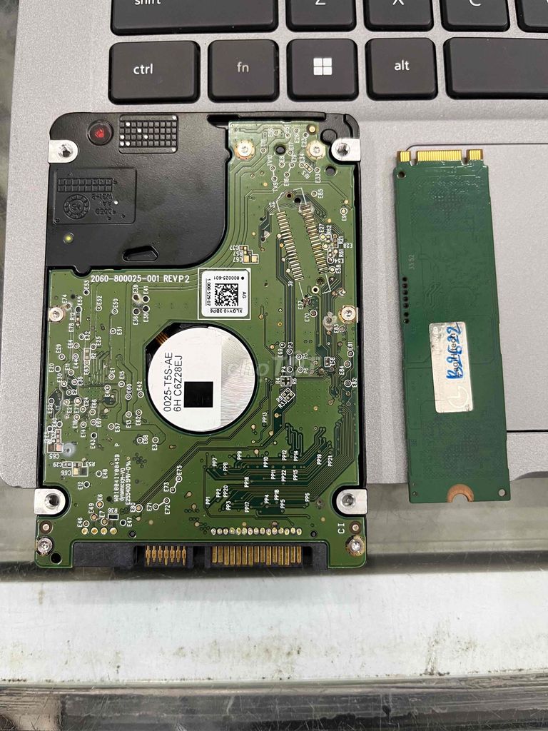 Ổ cứng ssd, hdd. Mua bán Linh kiện (RAM, Card...) tại Huyện Thạch Thất Hà Nội được đăng bởi Hoàng Vũ hình 1