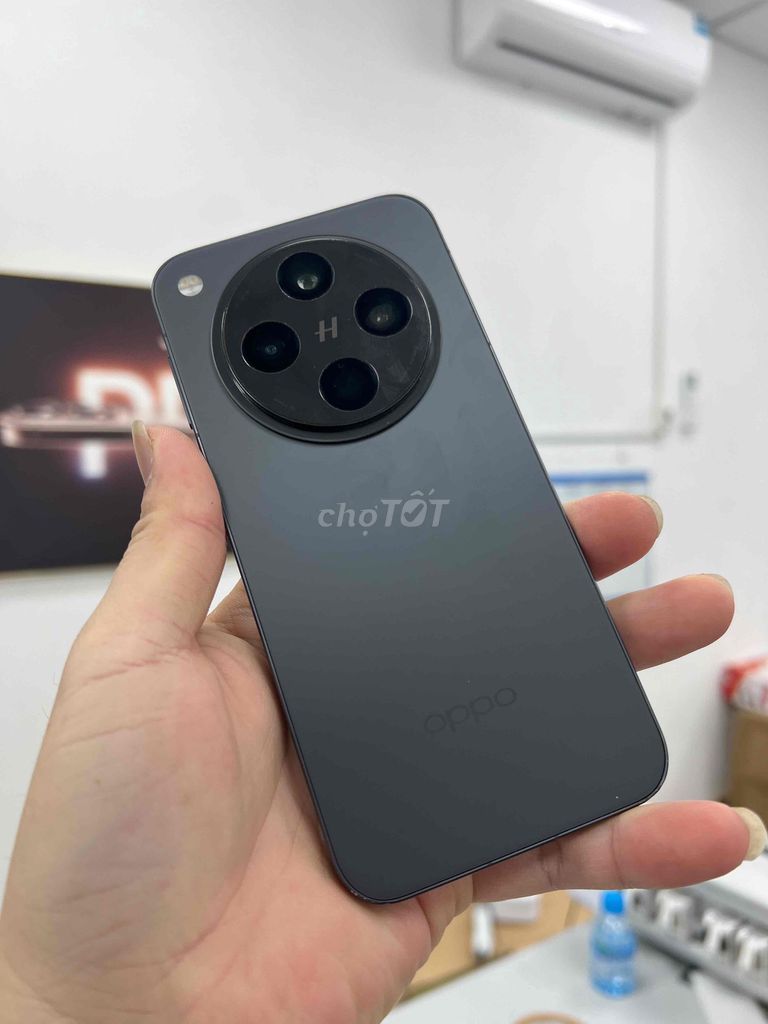 Oppo find x8 16/256GB Đen. Mua bán Điện thoại tại Thành phố Biên Hòa Đồng Nai được đăng bởi TUẤN LINH MOBILE hình 1