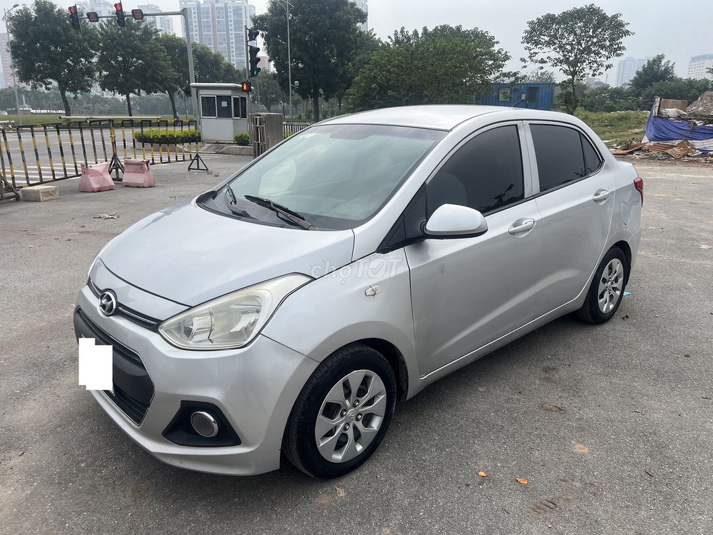 Hyundai I10 2016 Bạc 120000 km. Mua bán Ô tô tại Quận Bắc Từ Liêm Hà Nội được đăng bởi Hoàng Tuấn Anh hình 1