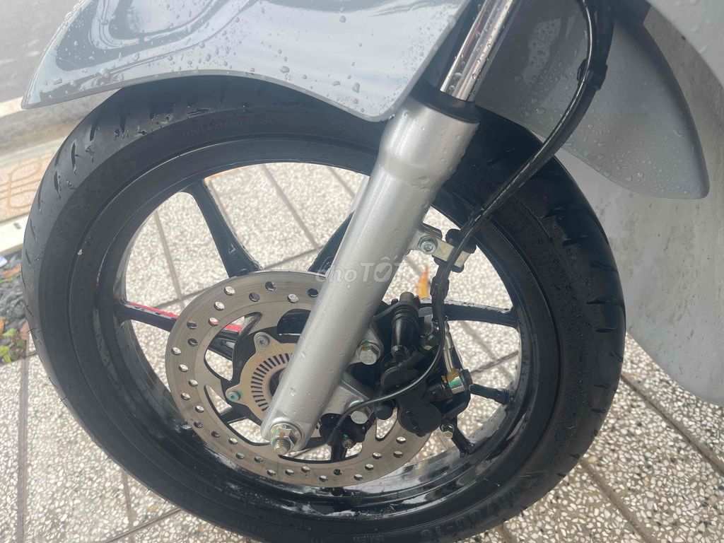 cần bán xe liberty ABS bản S còn rất mới 4700km. Mua bán Xe máy tại Huyện Hòa Thành Tây Ninh được đăng bởi thaoanh hình 3