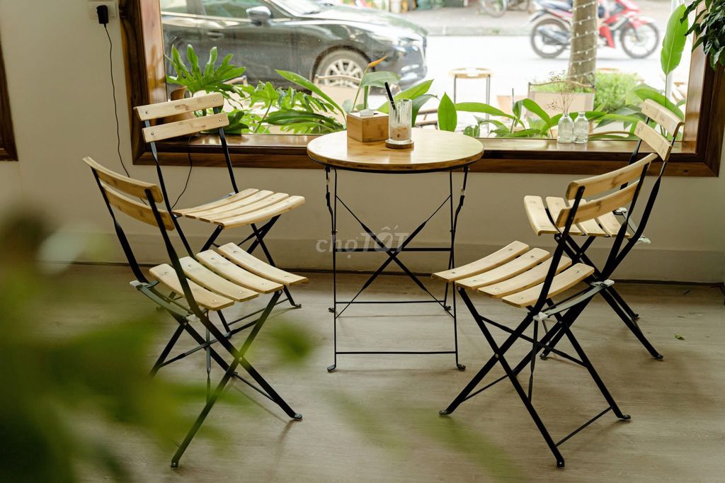 Thanh lý bộ bàn ghế tre hàng cao cấp !. Mua bán Bàn ghế tại Quận Sơn Trà Đà Nẵng được đăng bởi Kim tuyến hình 1