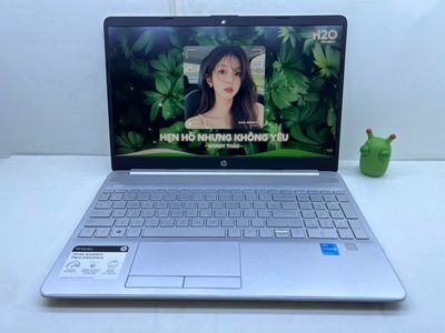 HP 15 DW i3-1115G4 15.6 inch 8GB/256GB