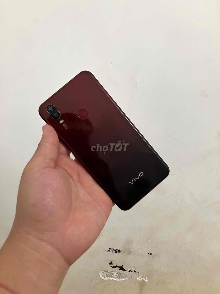 Vivo 1906 32GB Đỏ. Mua bán Điện thoại tại Thành phố Buôn Ma Thuột Đắk Lắk được đăng bởi nguyen quan hình 1