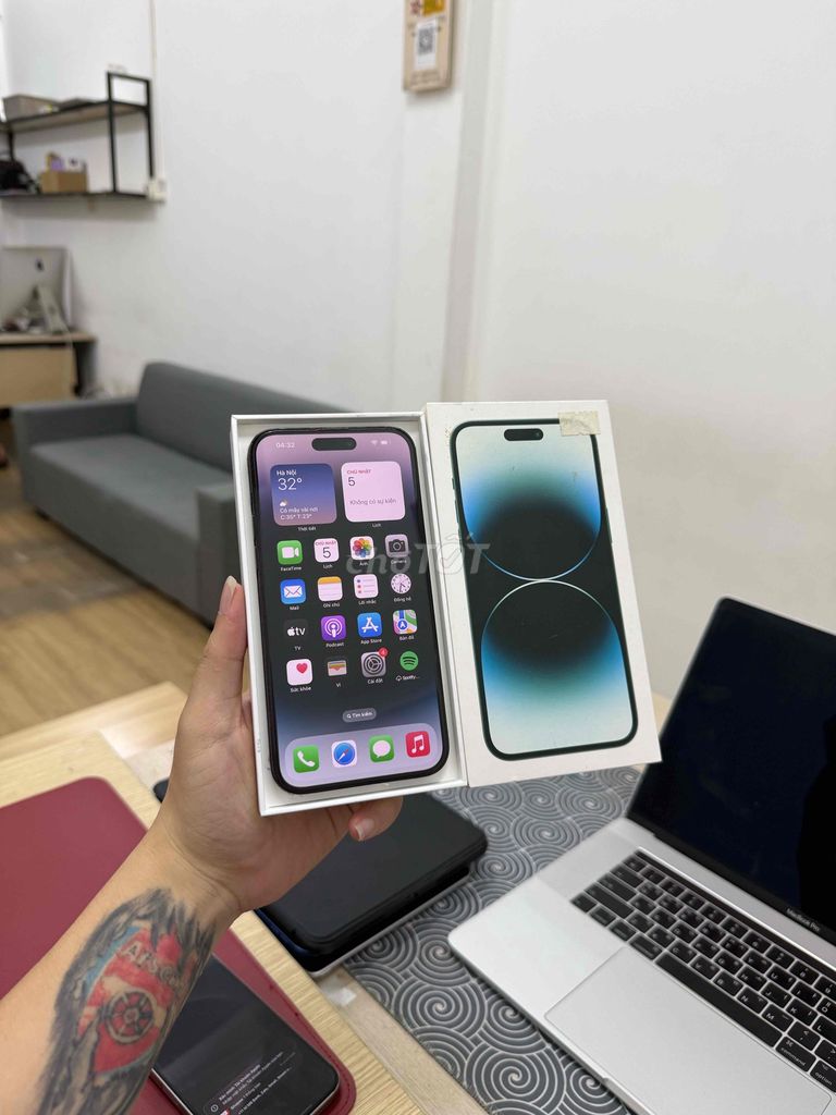 Apple iPhone 14 Pro Max QTE 128GB Zin Áp Nguyên. Mua bán Điện thoại tại Quận Đống Đa Hà Nội được đăng bởi Hà Nội Mobile Bao Duyệt Nợ Xấu hình 1