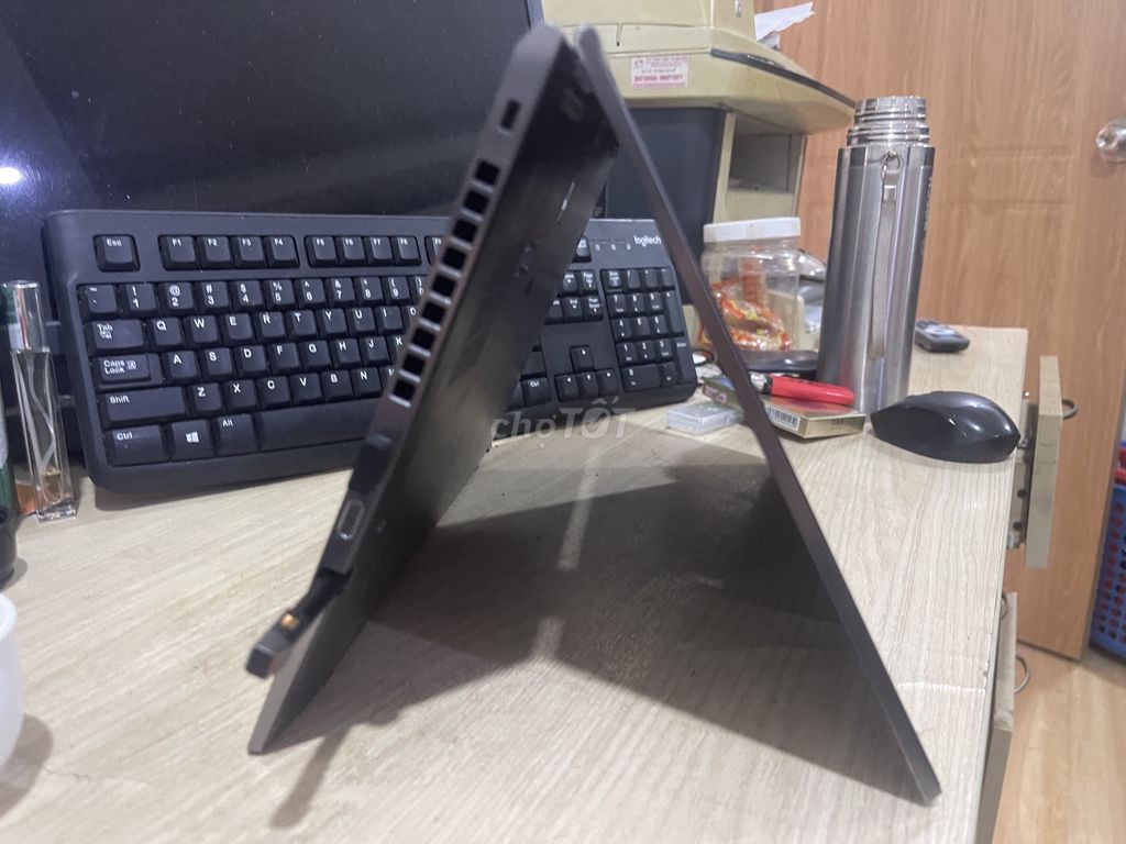 Lenovo ThinkPad X1 i7 2K Cảm ứng. Mua bán Laptop tại Quận 4 Tp Hồ Chí Minh được đăng bởi Tau Vung hình 1