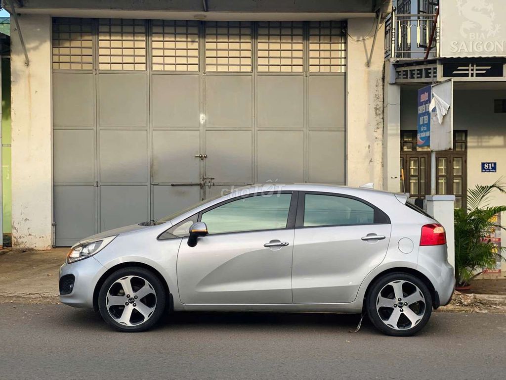 2012 1.4 AT Hatchback - 106000 km. Mua bán Ô tô tại Thành phố Buôn Ma Thuột Đắk Lắk được đăng bởi Nguyễn Duy hình 3