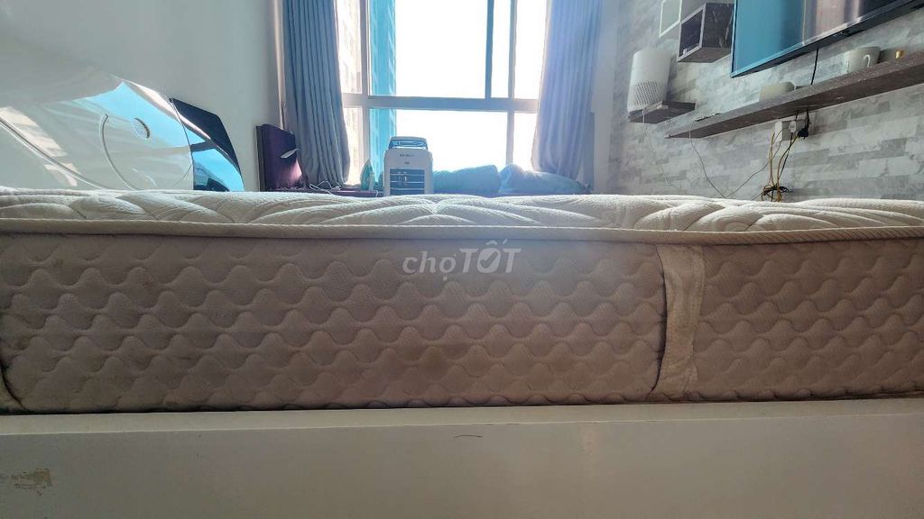 Nệm cao su tự nhiên 25cm tặng luôn gường. Mua bán Giường, chăn ga gối nệm tại Huyện Nhà Bè Tp Hồ Chí Minh được đăng bởi T Nguyen hình 1