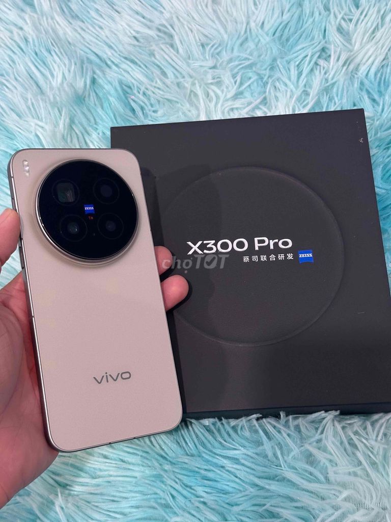 Vivo X300 Pro 12GB/256GB zin chuẩn cần bán ạ. Mua bán Điện thoại tại Thành phố Thủ Dầu Một Bình Dương được đăng bởi Hoàng hải hình 1