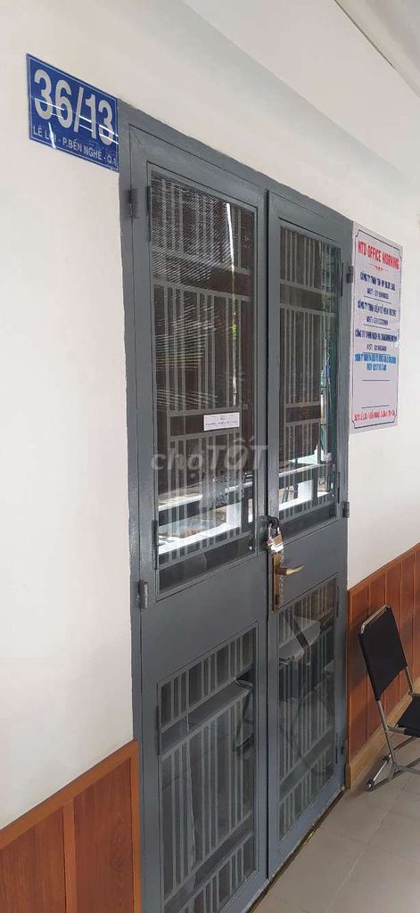 Bán căn hộ lầu 1 ngay Phố đi bộ Quận 1