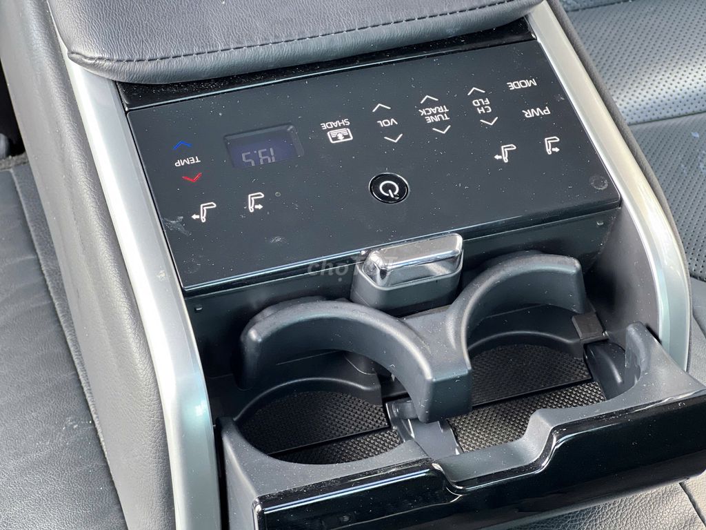 Toyota Camry 2021 2.5Q - 66000 km. Mua bán Ô tô tại Thành phố Thủ Dầu Một Bình Dương được đăng bởi trần thị khánh huyền  hình 12