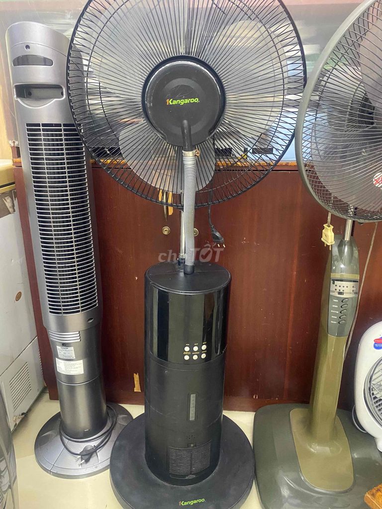 Quạt phun sương Kangaroo Đen. Mua bán Quạt tại Quận Hai Bà Trưng Hà Nội được đăng bởi Lê Hữu Chí hình 1