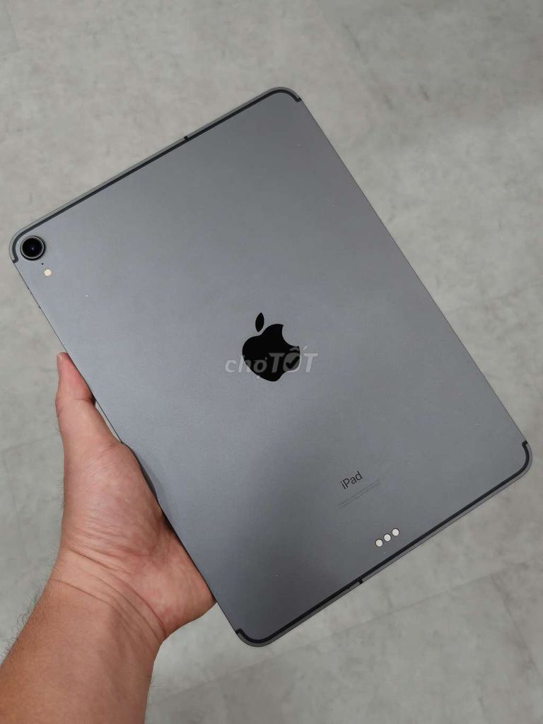 Apple iPad Pro 2018 11 inch 256GB 4G + Wifi. Mua bán Máy tính bảng tại Quận Ninh Kiều Cần Thơ được đăng bởi Nguyễn Toàn hình 1
