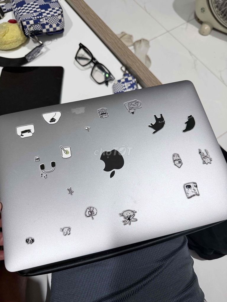 Apple MacBook Pro M1 8GB/256GB Bạc. Mua bán Laptop tại Quận Cẩm Lệ Đà Nẵng được đăng bởi Hải Trần hình 1