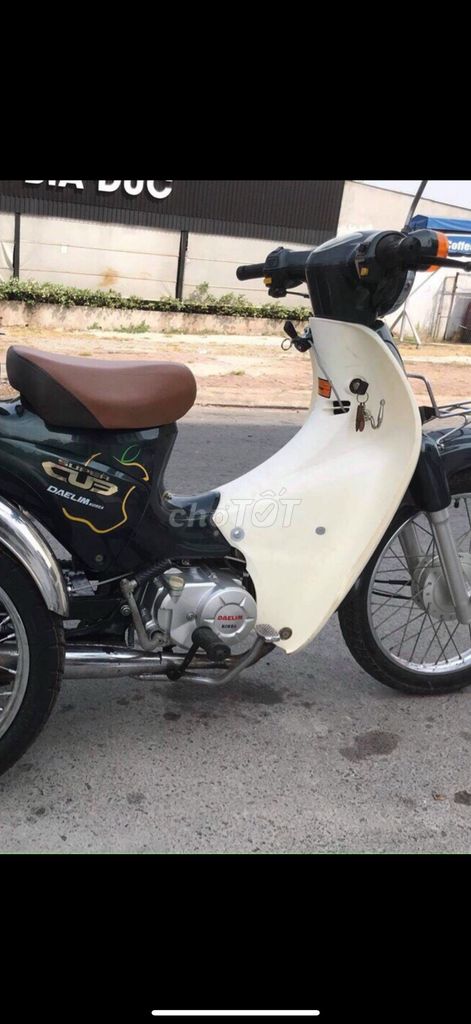 Xe 3 bánh dành cho người già Êm ái k rung lắc. Mua bán Xe điện tại Thành phố Thủ Dầu Một Bình Dương được đăng bởi HOA THẦN LONG hình 1