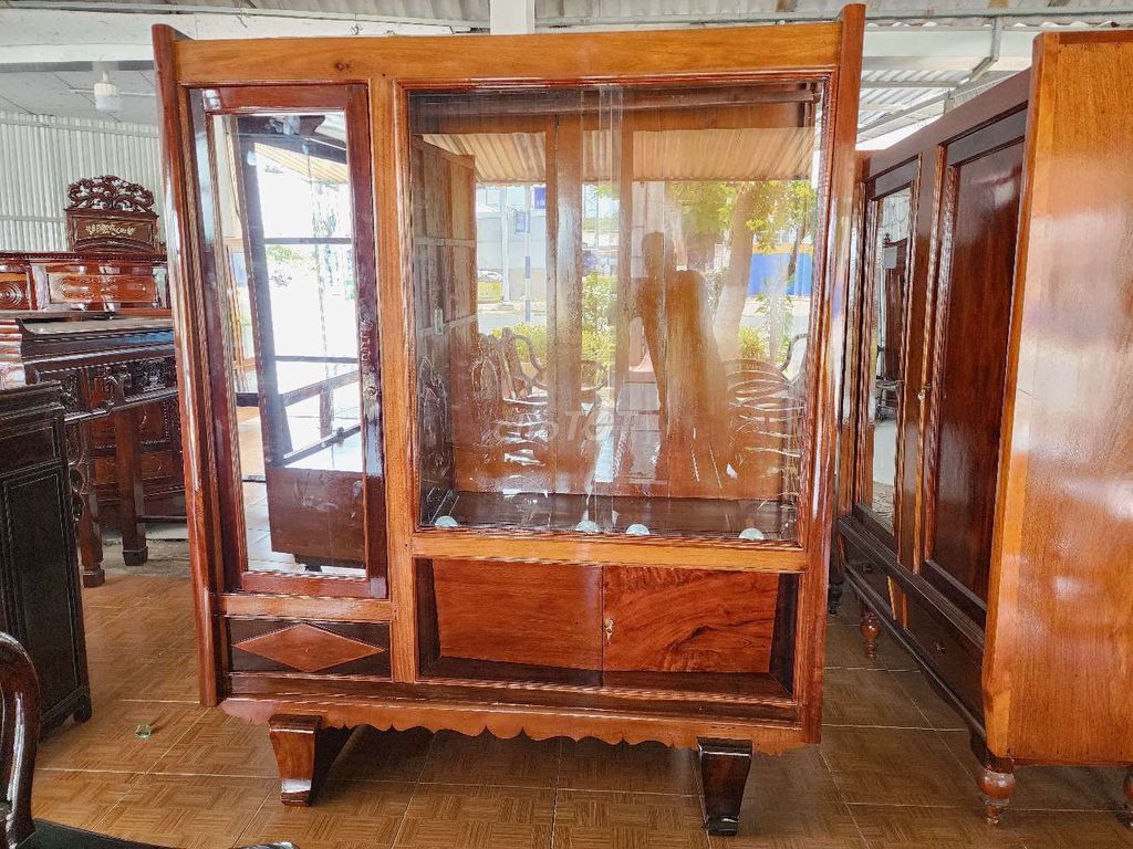 Tủ áo 1m61 gổ bên! với  g ỏ. Mua bán Tủ, kệ gia đình tại Quận Bình Thuỷ Cần Thơ được đăng bởi Cường Đồ Gổ Cũ Xưa hình 1