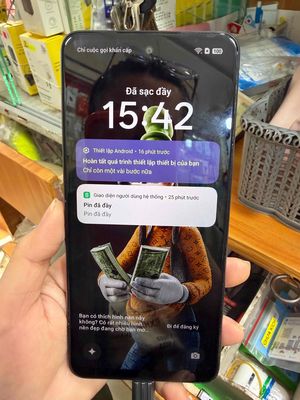 Điện thoại Realme Tím ram 8/256