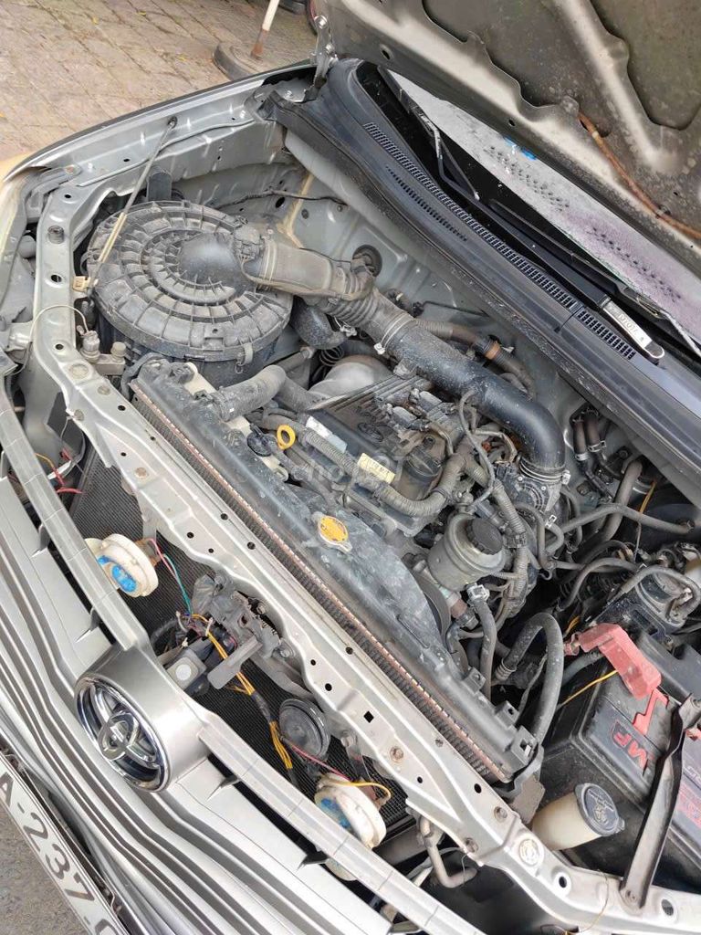 Toyota Innova 2015 Bạc. Mua bán Ô tô tại Quận Ninh Kiều Cần Thơ được đăng bởi XeBuytNho hình 4