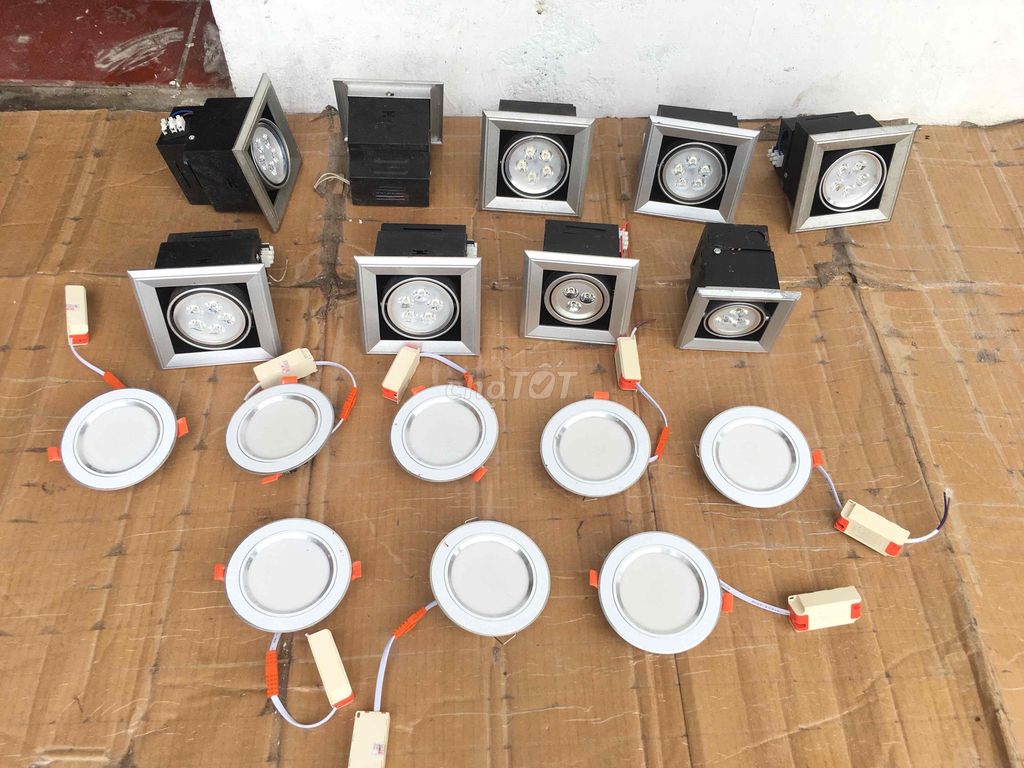Đèn LED hành lang, nhà bếp Mới. Mua bán Đèn tại Thị xã Duy Tiên Hà Nam được đăng bởi hinh dieu linh hình 1