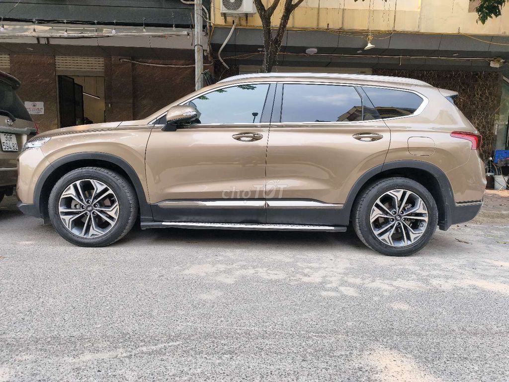 Hyundai Santafe 2021 Полная бензиновая комплектация Коричневый 64000 км